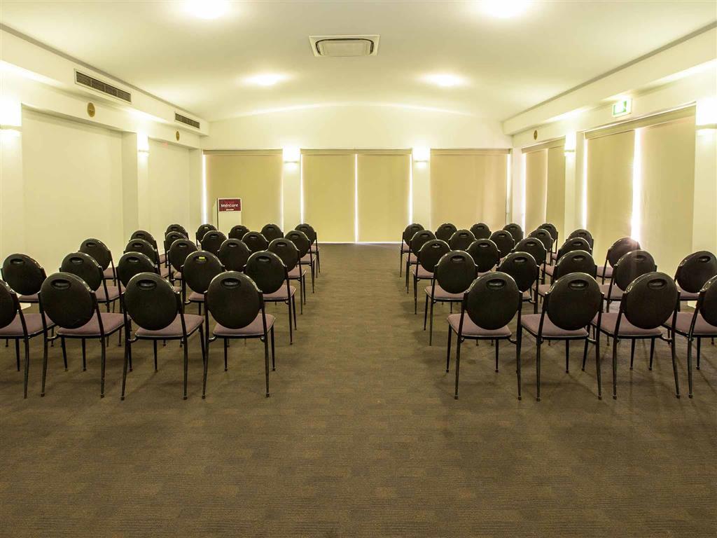 The Continental Hotel บรูม ภายนอก รูปภาพ
