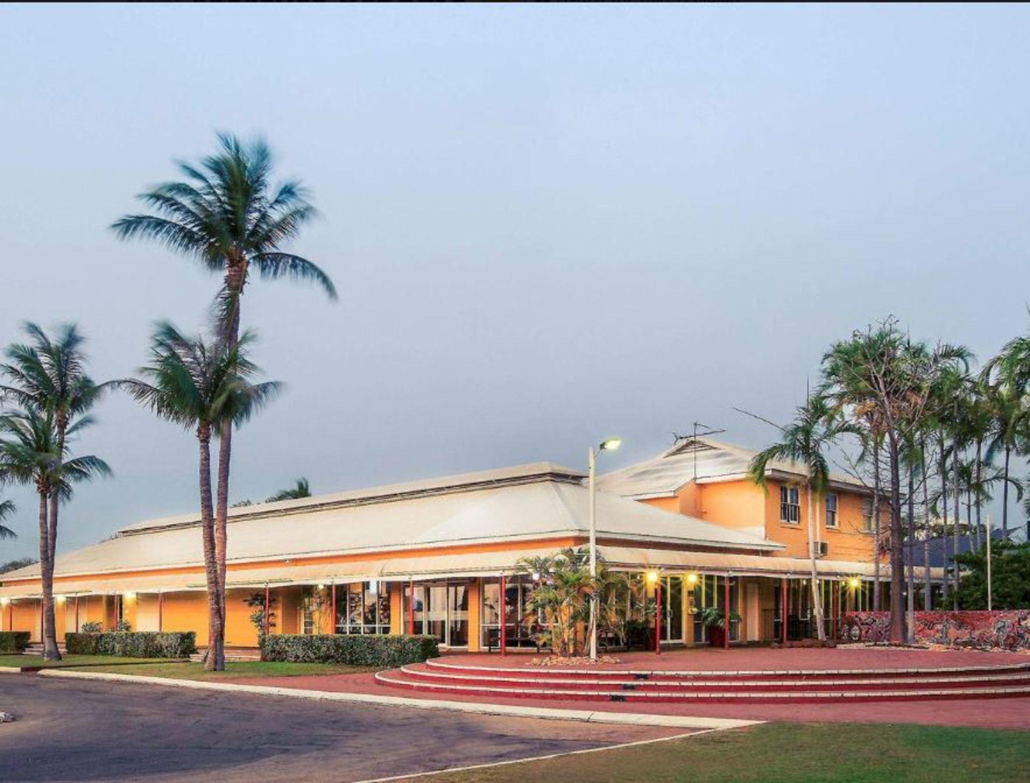 The Continental Hotel บรูม ภายนอก รูปภาพ